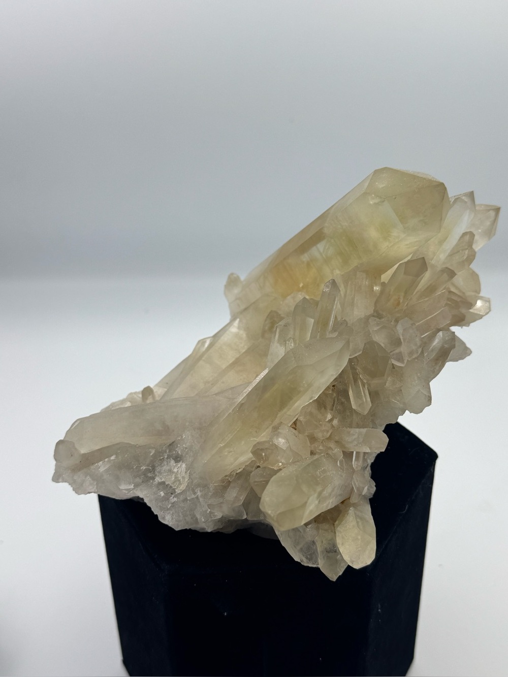 Citrine Crystal Cluster - Brazil - Picture 3 of 7